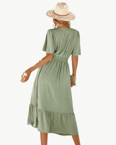 RENÉE – V-neck calf-length dress with short sleeves – Light and stylish