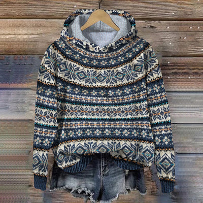 Elizabeth |  ICELANDIC STYLE KNITTED HOODIE