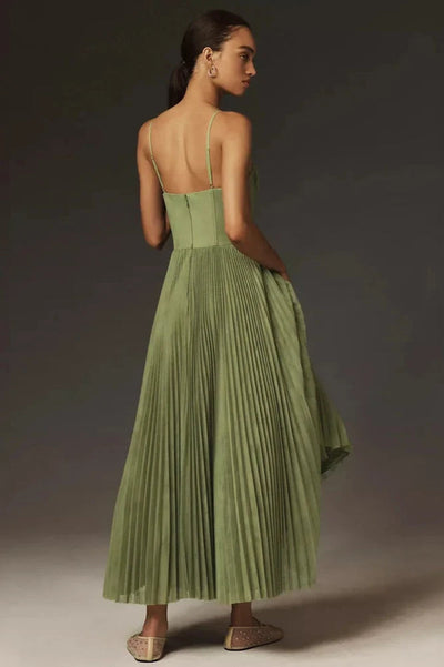 Beatriz - Pleated and fitted midi dress