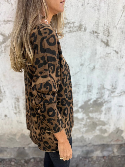 INA - ANIMAL PRINT SWEATER