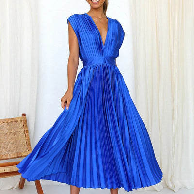 chloe-new-dress-for-women-with-pleats