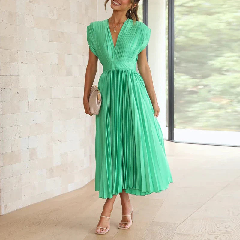 chloe-new-dress-for-women-with-pleats