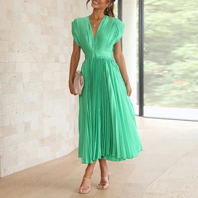 chloe-new-dress-for-women-with-pleats