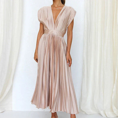 chloe-new-dress-for-women-with-pleats
