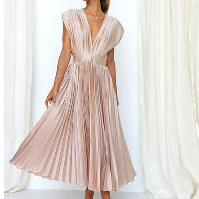 chloe-new-dress-for-women-with-pleats