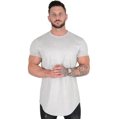 Essential T-shirt with drop cut