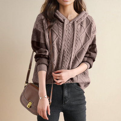 Julia  JACQUARD HOODED SWEATER