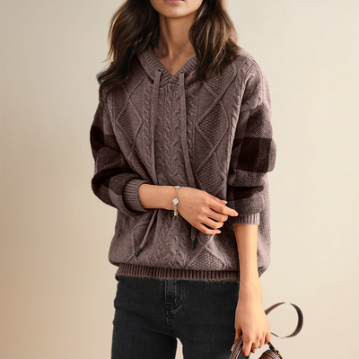 Julia  JACQUARD HOODED SWEATER