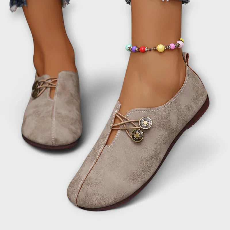 NOIRA SUEDE LOAFER